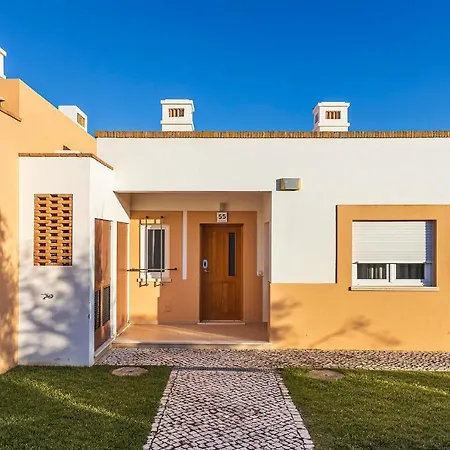 Feriested Vale Da Ribeira Residences Saragocal