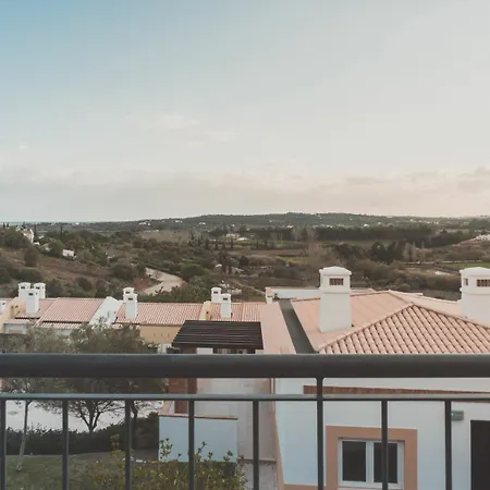 Feriested Vale Da Ribeira Residences Saragocal