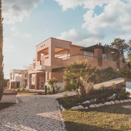 Vale Da Ribeira Residences Feriested