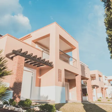 Vale Da Ribeira Residences Feriested Saragocal